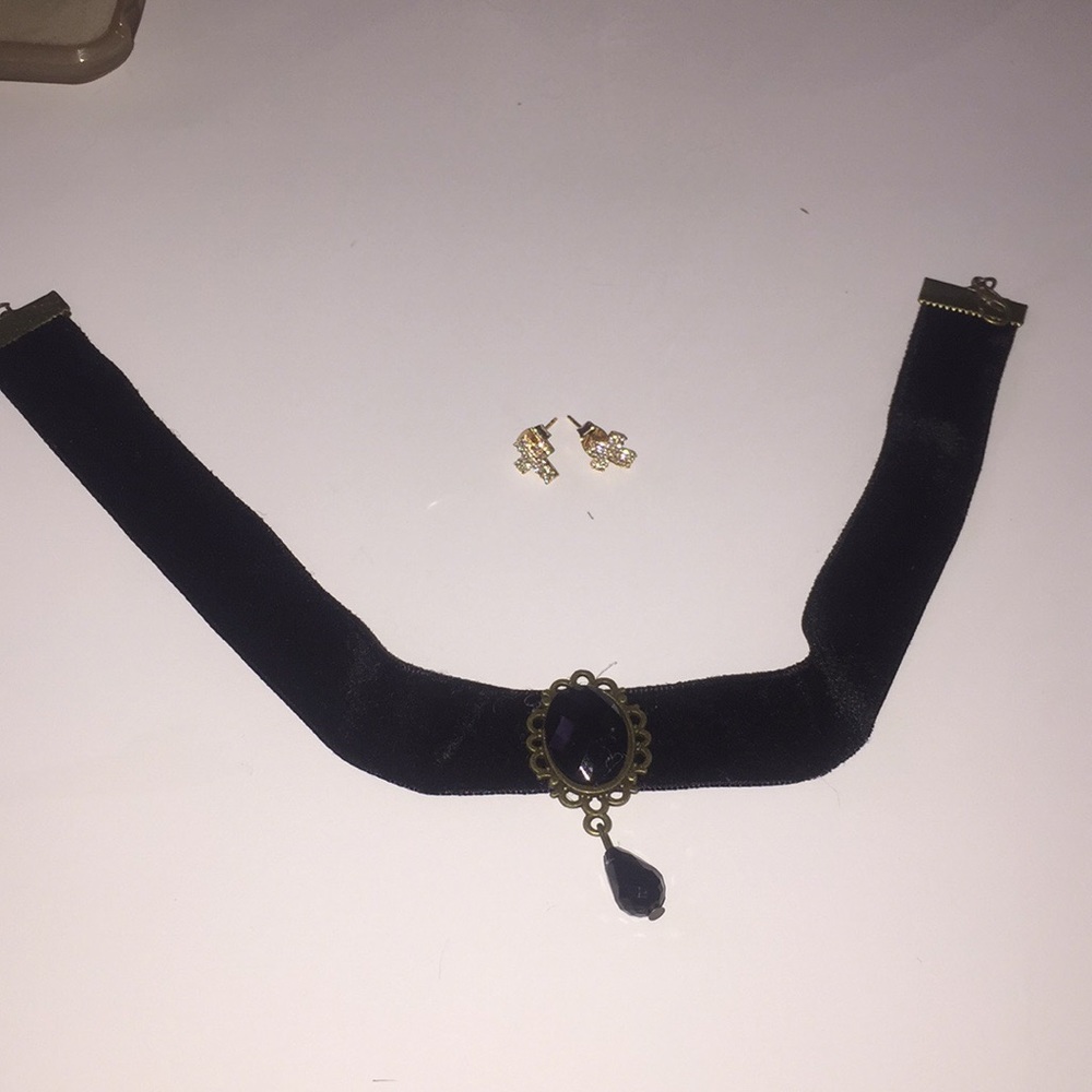 Choker and gold cross earrings
